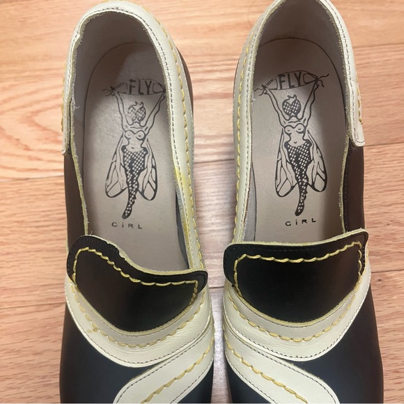 Vintage Y2K Fly London 2 Tone Spectator Oxford Pump - Picture 4 of 11